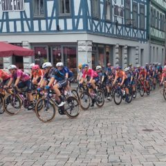 Helfer bei der Thüringer Lotto-Ladys-Radtour um Schmalkalden