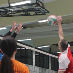 Schmalibus (Weiß) : Volleyballverein 70 Meiningen II