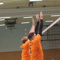 Schmalibus (Weiß) : Volleyballverein 70 Meiningen II